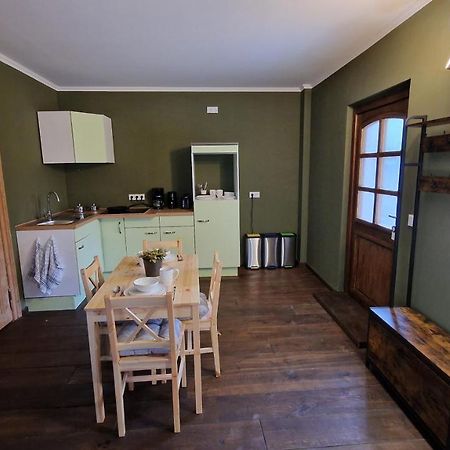 Liebevoll Sanierte Altbauwohnung Waldsieversdorf Exterior photo